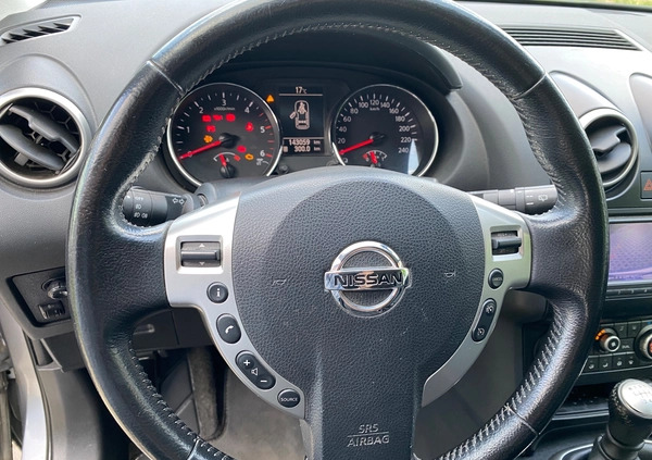 Nissan Qashqai cena 32900 przebieg: 142000, rok produkcji 2011 z Gliwice małe 497